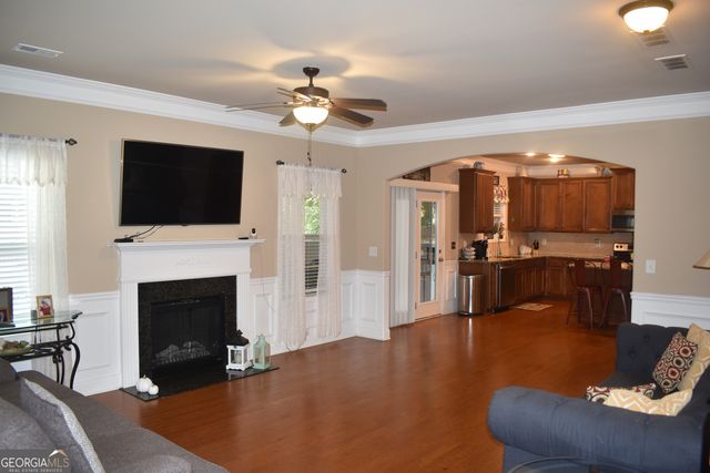 3853 Locksley Trail, Douglasville, GA 30135