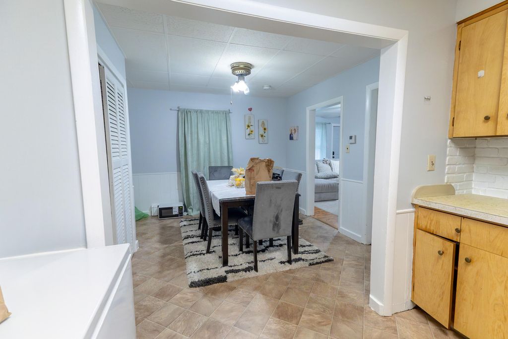 256 Park Street, Lewiston, ME 04240 — photo 4