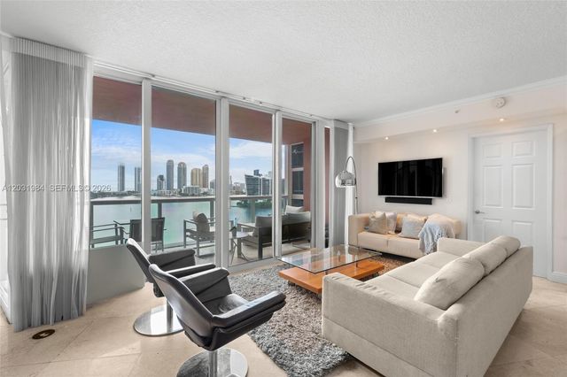 3370 Hidden Bay Drive 1205, Aventura, FL 33180