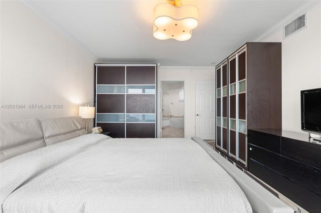 3370 Hidden Bay Drive 1205, Aventura, FL 33180