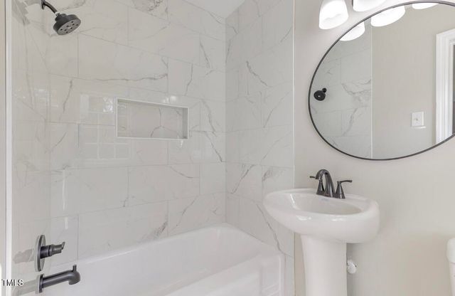 203 W Stewart Street, Coats, NC 27521