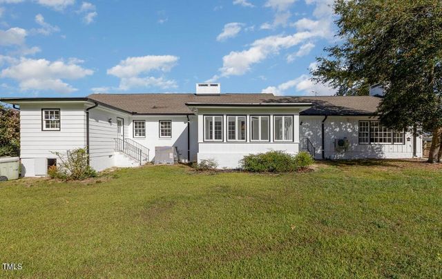 203 W Stewart Street, Coats, NC 27521