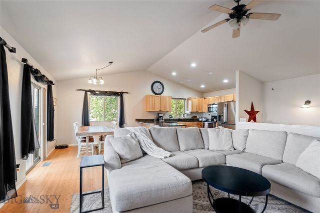 2650 Knight St, Helena, MT 59601