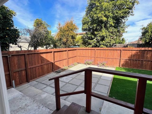 2921 Calvin Avenue, Redwood City, CA 94063