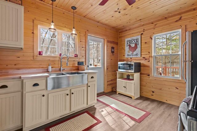 W6182 Lakeview Drive, Markesan, WI 53946