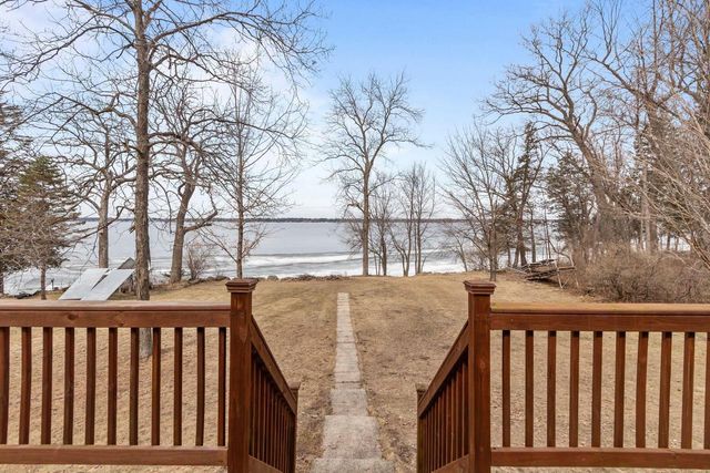W6182 Lakeview Drive, Markesan, WI 53946