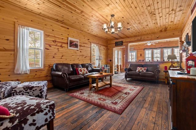 W6182 Lakeview Drive, Markesan, WI 53946