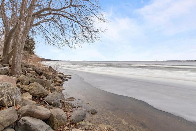 W6182 Lakeview Drive, Markesan, WI 53946