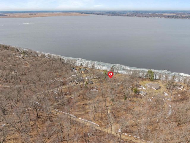 W6182 Lakeview Drive, Markesan, WI 53946