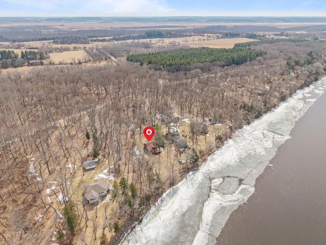 W6182 Lakeview Drive, Markesan, WI 53946