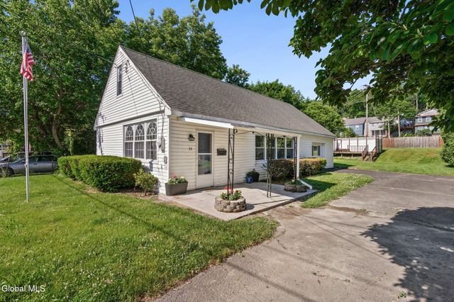 34 Lansing Street, Cohoes, NY 12047