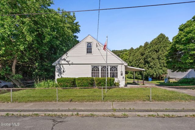 34 Lansing Street, Cohoes, NY 12047