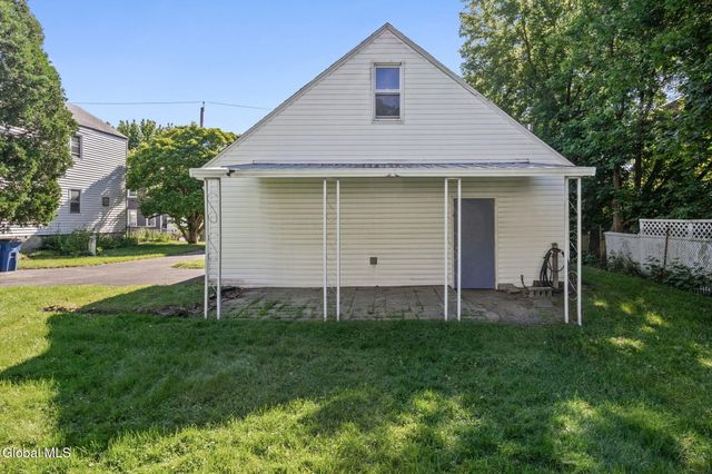34 Lansing Street, Cohoes, NY 12047