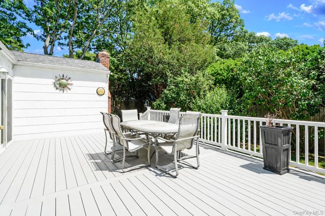 220 Terry Boulevard, Holbrook, NY 11741
