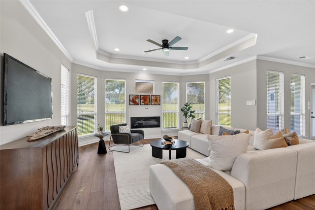 909 Saint Andrews Place, Desoto, TX 75115