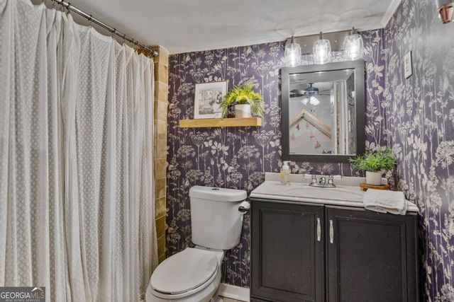 2152 Forrest Place NW, Atlanta, GA 30318