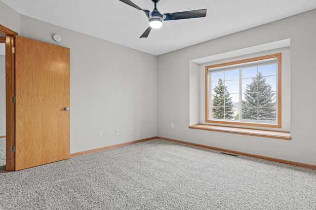 14181 Wilds Path NW, Prior Lake, MN 55372