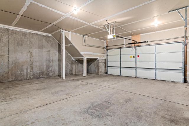 14181 Wilds Path NW, Prior Lake, MN 55372