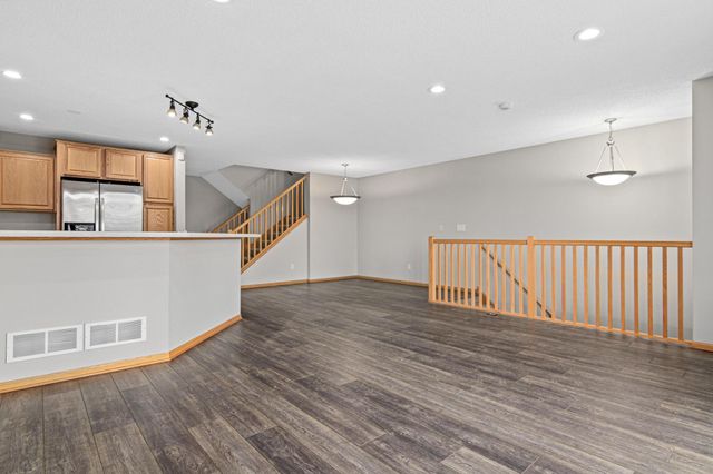 14181 Wilds Path NW, Prior Lake, MN 55372