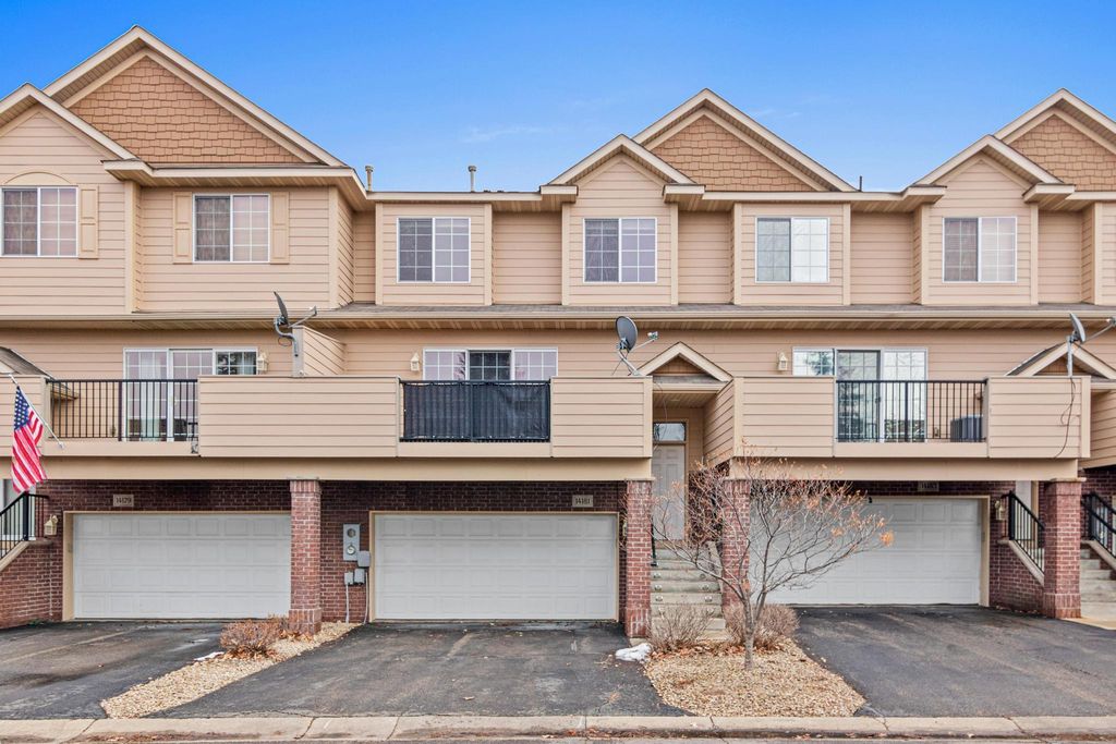 14181 Wilds Path NW, Prior Lake, MN 55372