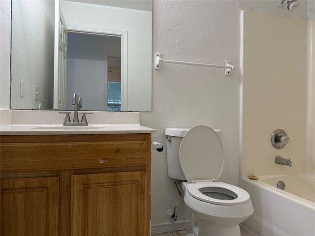 5500 David Strickland Road, Fort Worth, TX 76119