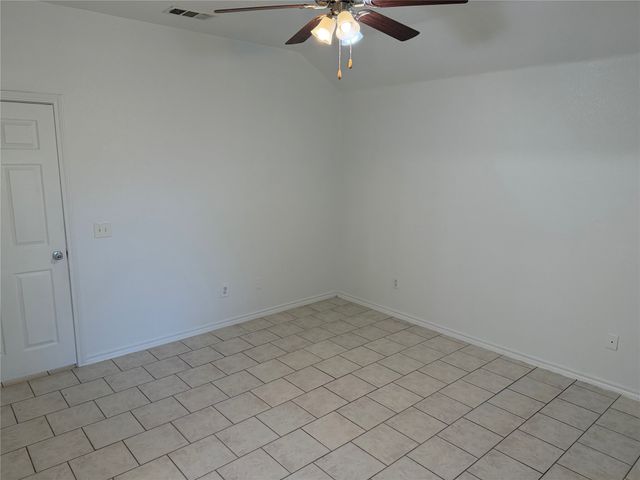 5500 David Strickland Road, Fort Worth, TX 76119