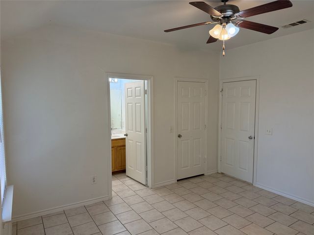 5500 David Strickland Road, Fort Worth, TX 76119