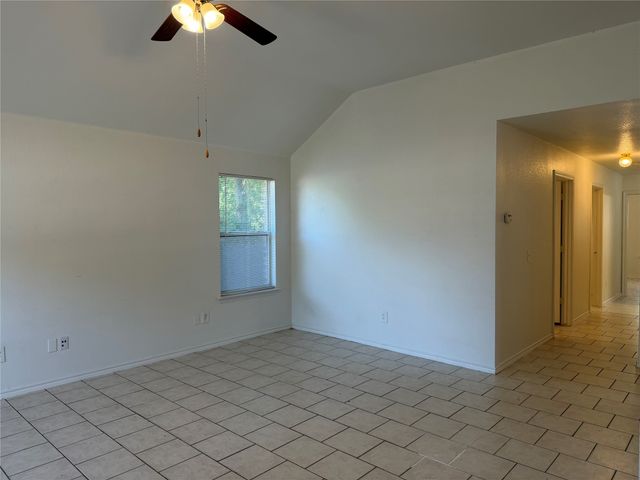 5500 David Strickland Road, Fort Worth, TX 76119