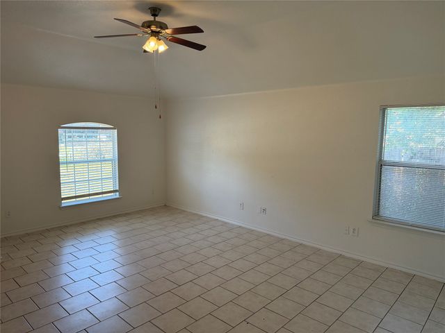 5500 David Strickland Road, Fort Worth, TX 76119
