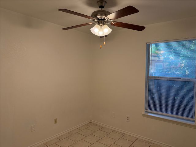 5500 David Strickland Road, Fort Worth, TX 76119