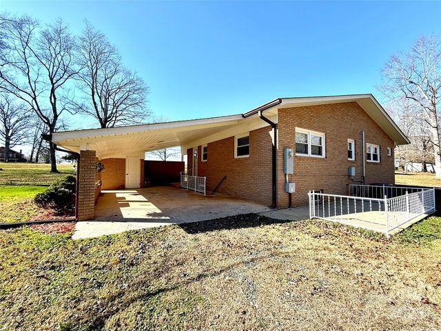 4110 Wilkesboro Highway, Statesville, NC 28625