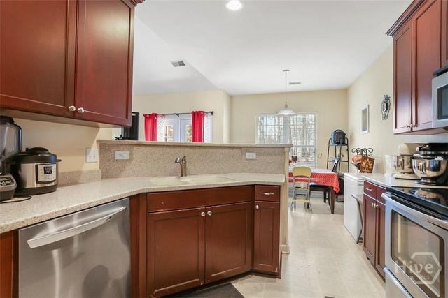 158 Willow Point Circle, Savannah, GA 31407