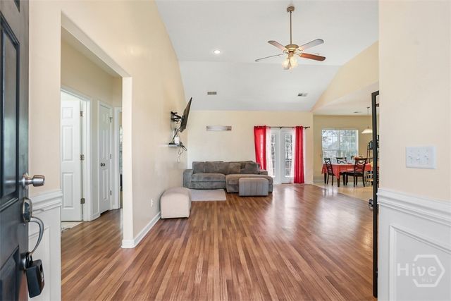 158 Willow Point Circle, Savannah, GA 31407