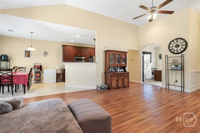 158 Willow Point Circle, Savannah, GA 31407