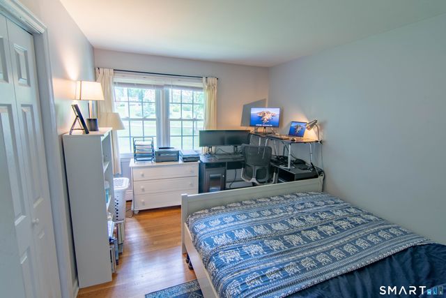 113 Dogwood Lane, Stamford, CT 06903