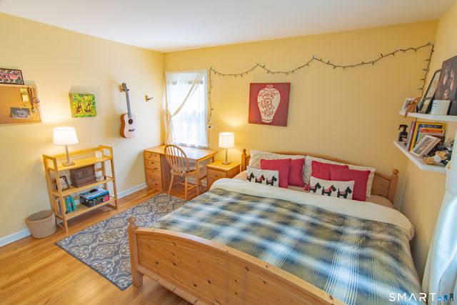 113 Dogwood Lane, Stamford, CT 06903