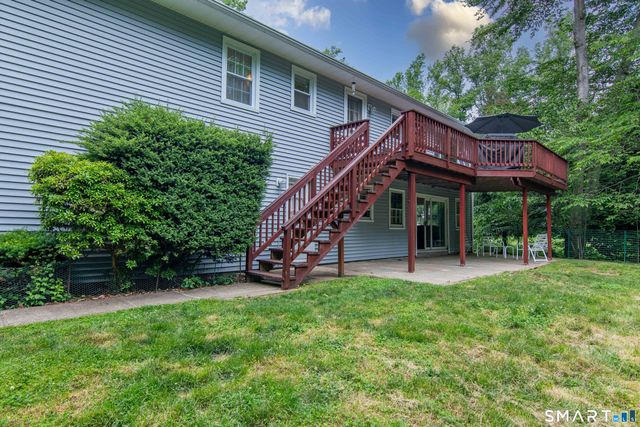 113 Dogwood Lane, Stamford, CT 06903