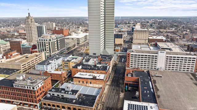 112 W Washington Blvd Apt 328, Fort Wayne, IN 46802