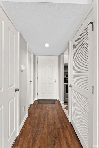 112 W Washington Blvd Apt 328, Fort Wayne, IN 46802