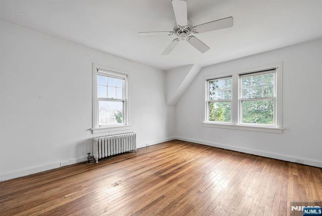 342 Hillcrest Road, Ridgewood, NJ 07450