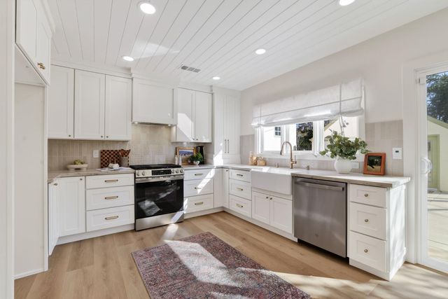 1373 47th, Sacramento, CA 95819