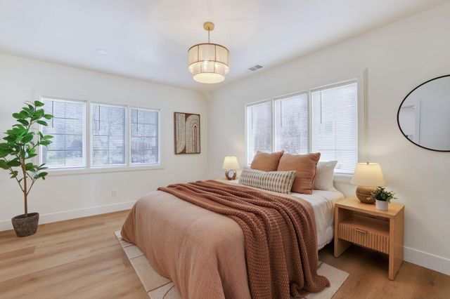 1373 47th, Sacramento, CA 95819