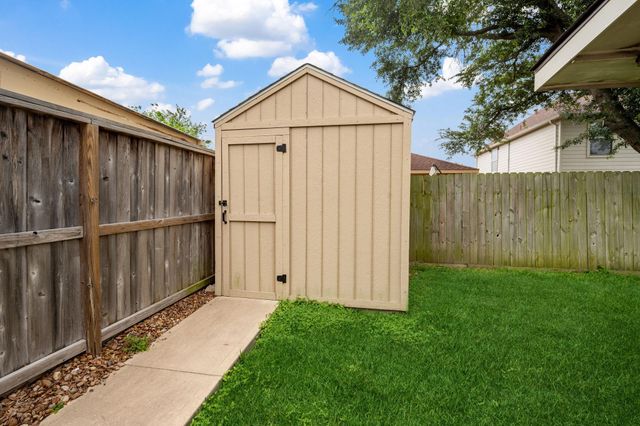 15314 Acorn Green Court, Channelview, TX 77530