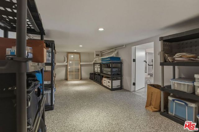 4311 W Sarah Street, Burbank, CA 91505