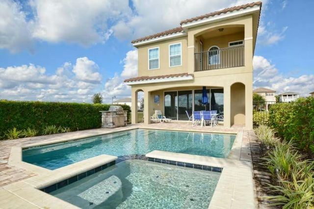 7824 LOXAHATCHEE COURT, Kissimmee, FL 34747