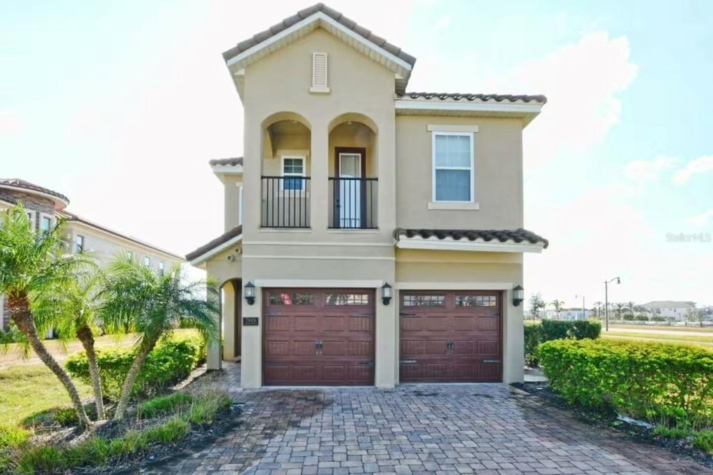 7824 LOXAHATCHEE COURT, Kissimmee, FL 34747