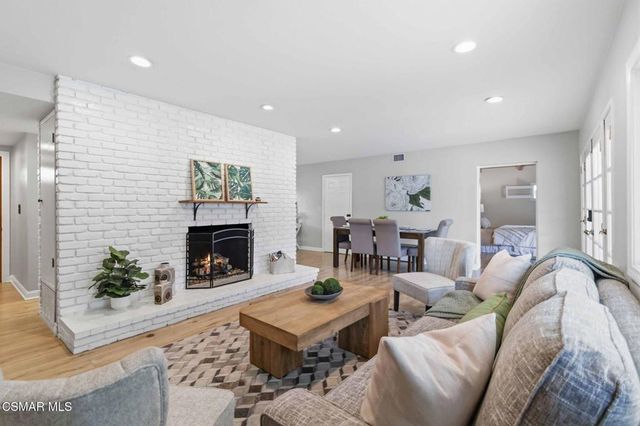 1881 Wellesley Drive, Thousand Oaks, CA 91360