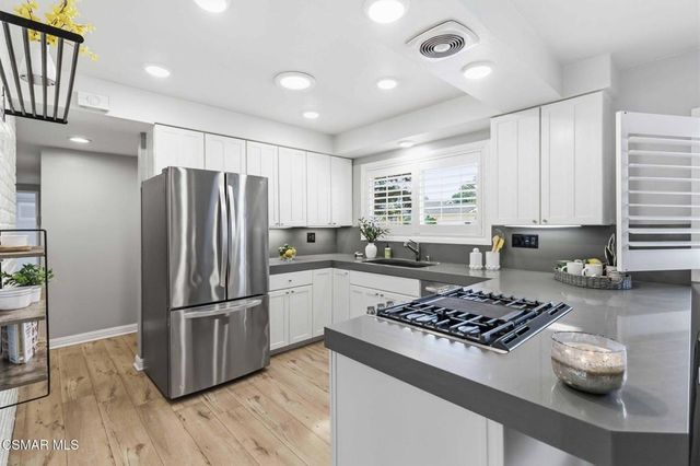 1881 Wellesley Drive, Thousand Oaks, CA 91360