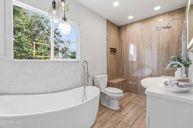 1881 Wellesley Drive, Thousand Oaks, CA 91360