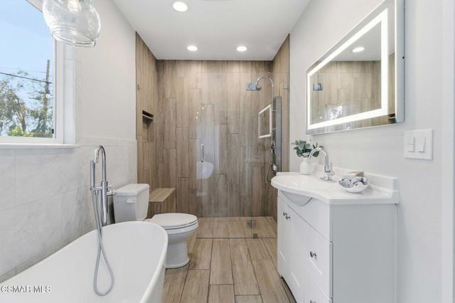 1881 Wellesley Drive, Thousand Oaks, CA 91360